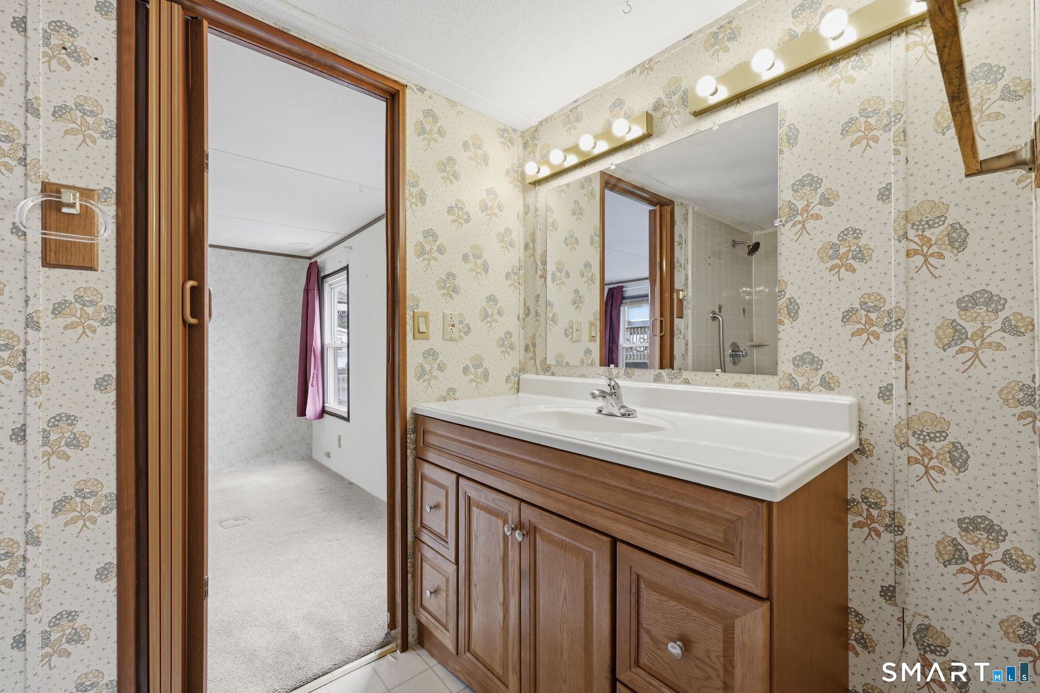 325 Kelly Road Vernon CT 06066