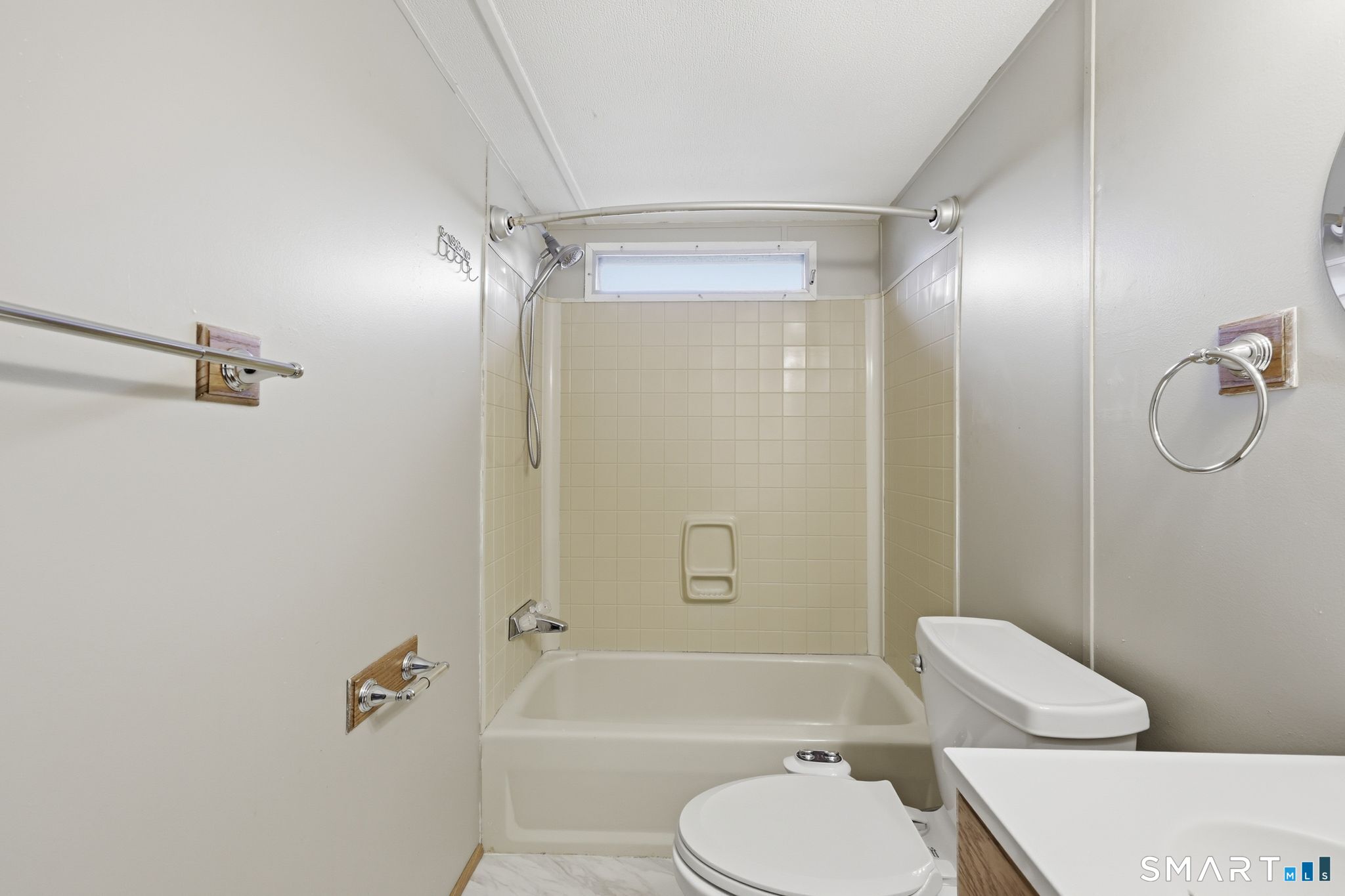 325 Kelly Road Vernon CT 06066