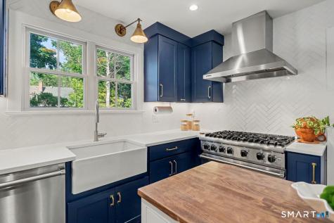 240 Henry Street Fairfield CT 06824