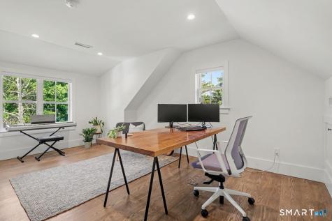 240 Henry Street Fairfield CT 06824