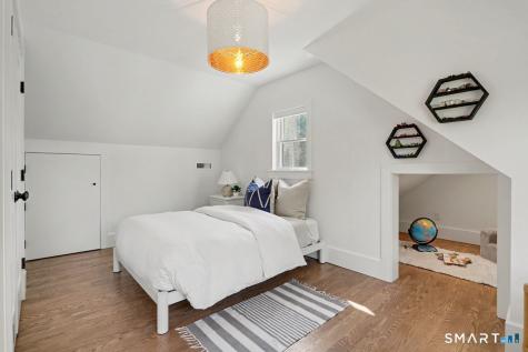 240 Henry Street Fairfield CT 06824