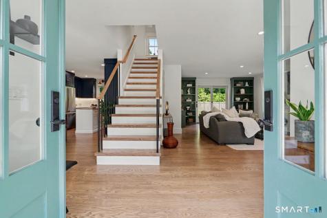 240 Henry Street Fairfield CT 06824
