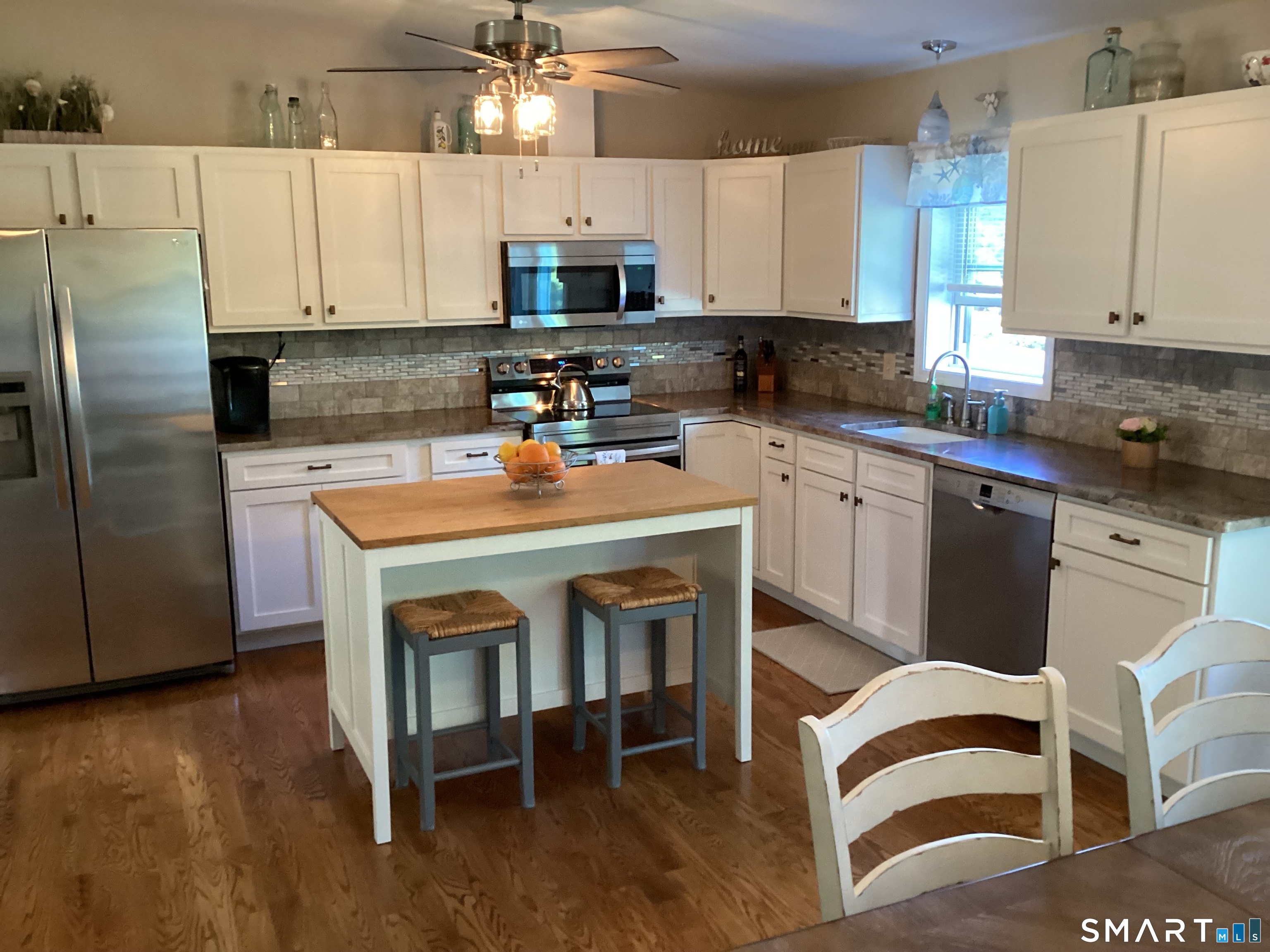 597 Silver Sands Road East Haven CT 06512