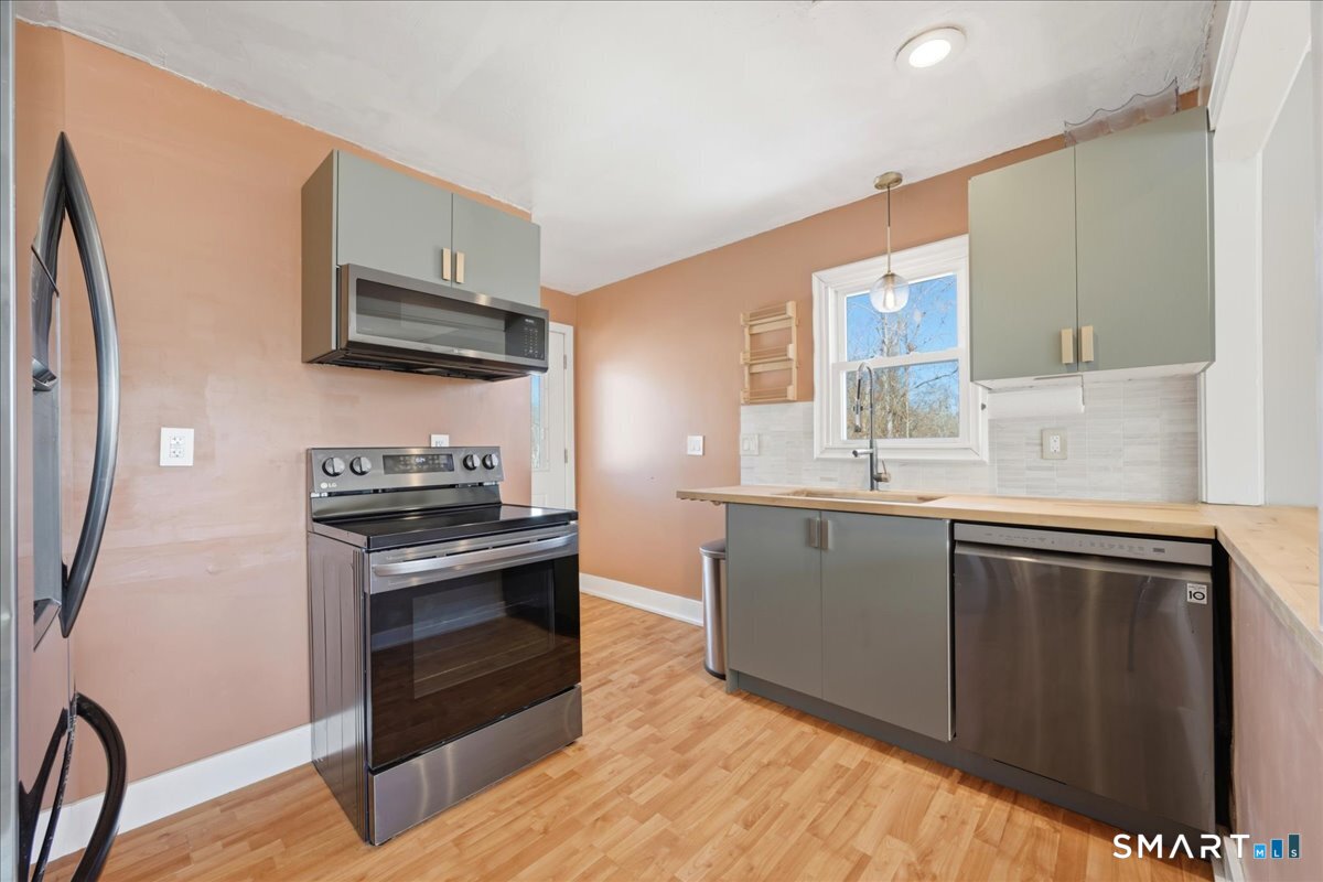 76 Gay Hill Road Montville CT 06382