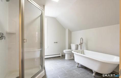 44 Maplewood Street Waterbury CT 06708