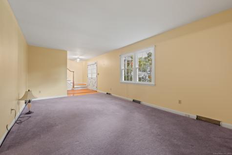 18 Hayes Avenue Ellington CT 06029