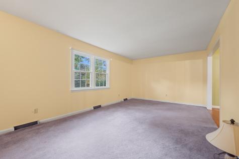 18 Hayes Avenue Ellington CT 06029