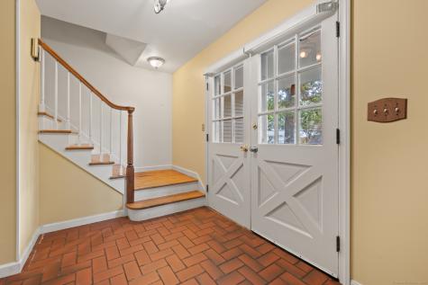 18 Hayes Avenue Ellington CT 06029