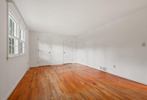 18 Hayes Avenue Ellington CT 06029