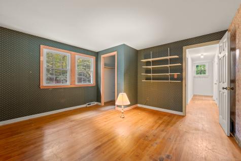 18 Hayes Avenue Ellington CT 06029