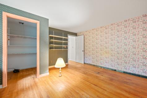 18 Hayes Avenue Ellington CT 06029