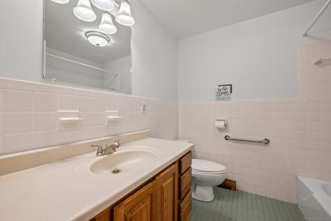 18 Hayes Avenue Ellington CT 06029