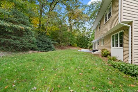 18 Hayes Avenue Ellington CT 06029