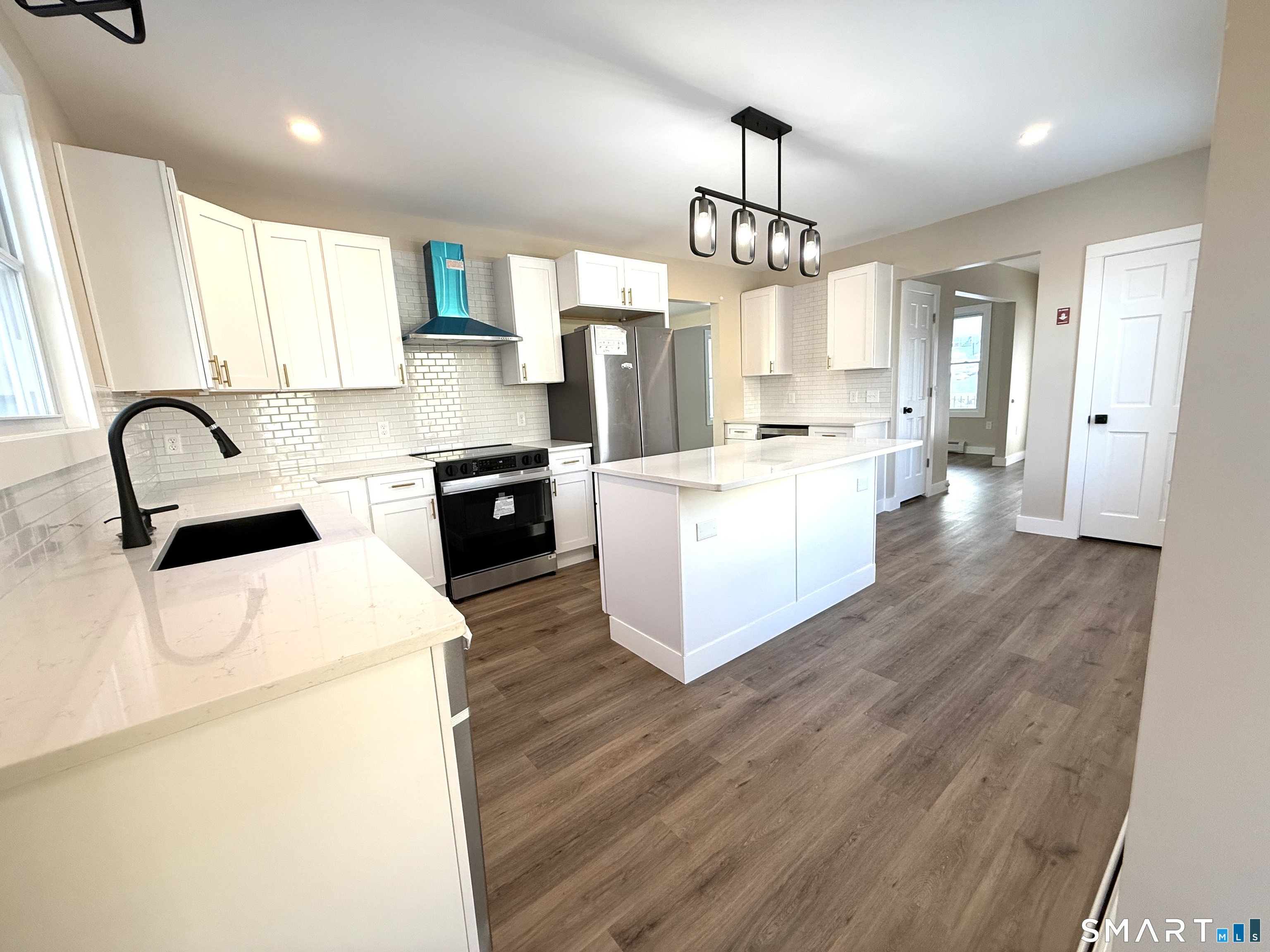 93 South Broad Street Stonington CT 06379