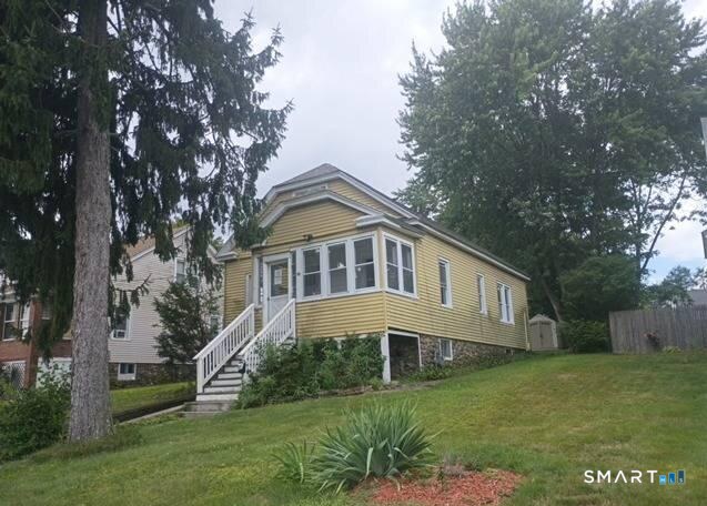 75 Wacona Avenue Waterbury CT 06705