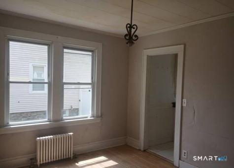 75 Wacona Avenue Waterbury CT 06705