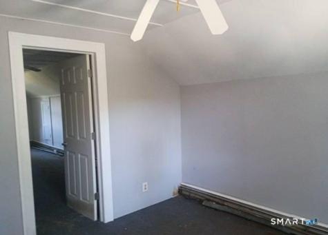 75 Wacona Avenue Waterbury CT 06705