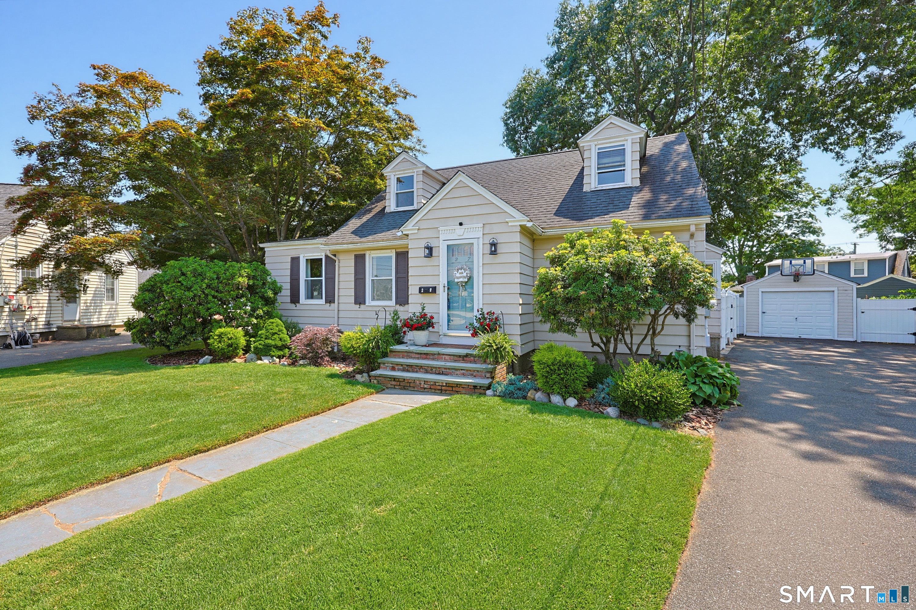 27 Kohary Drive Milford CT 06460