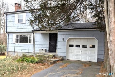 124 Holly Hill Drive Montville CT 06382