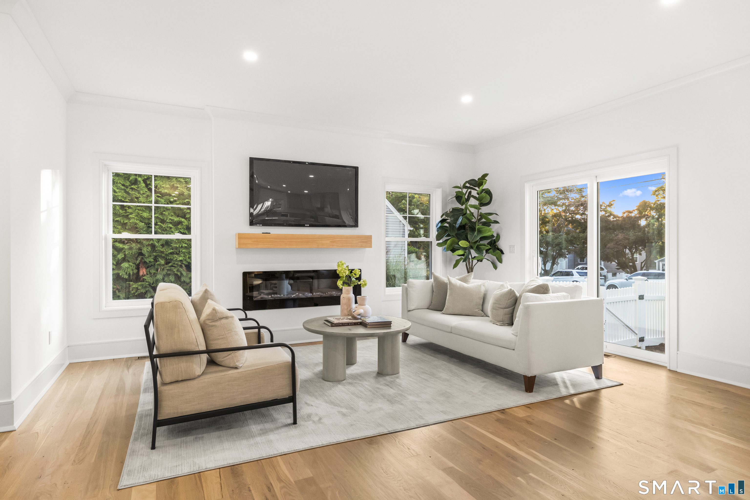 28 Country Road Fairfield CT 06824
