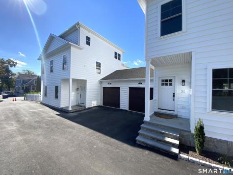 28 Country Road Fairfield CT 06824