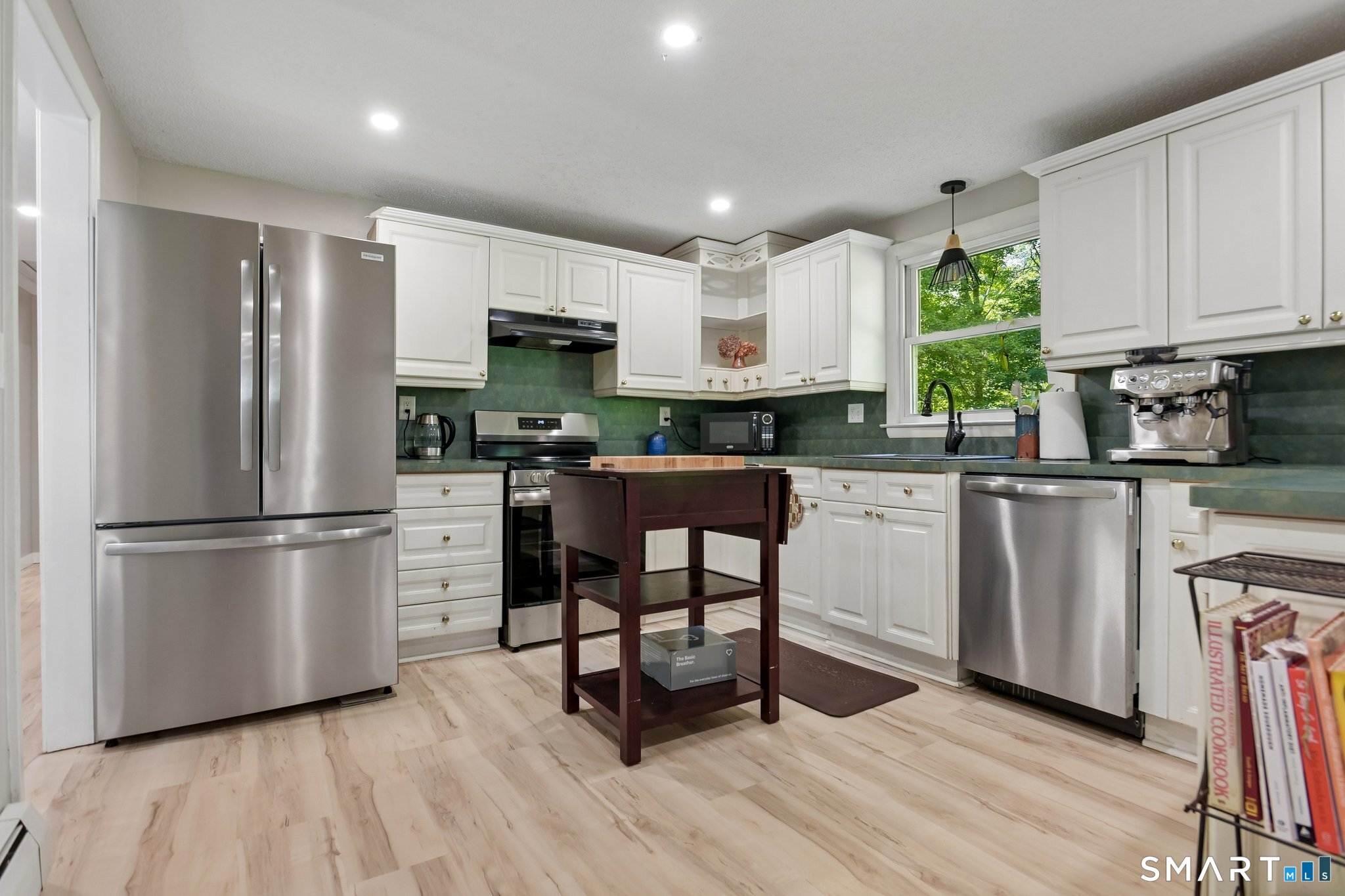 19 Crouch Road Hebron CT 06231