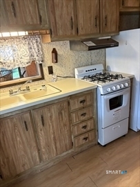 25 Rte 197 Route Woodstock CT 06281