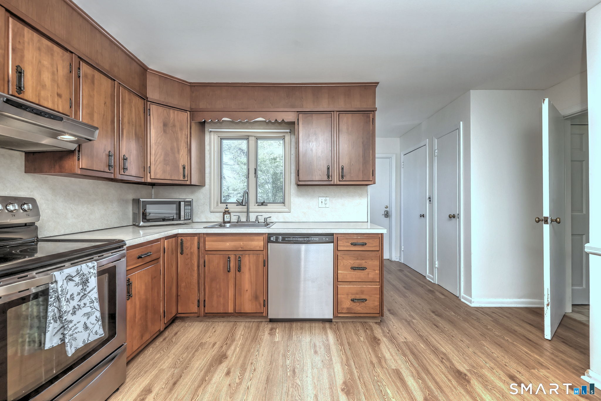26 Craig Lane Trumbull CT 06611