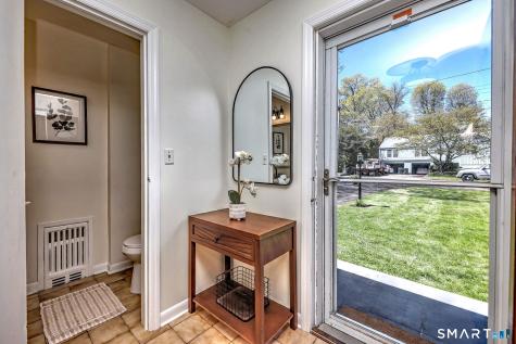 26 Craig Lane Trumbull CT 06611