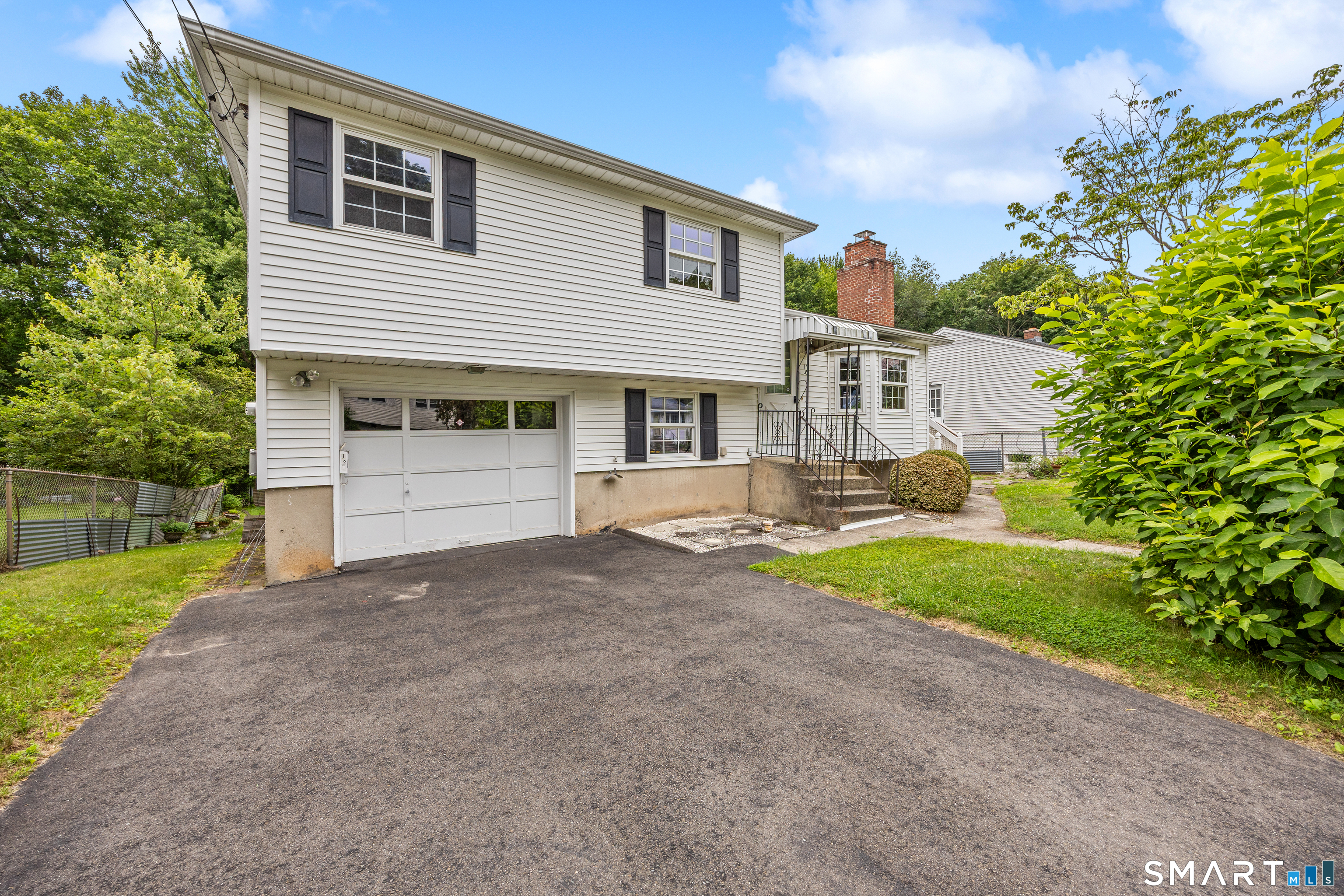 106 Townsend Avenue Waterbury CT 06705