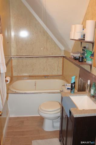 90 Franklin Street Meriden CT 06450