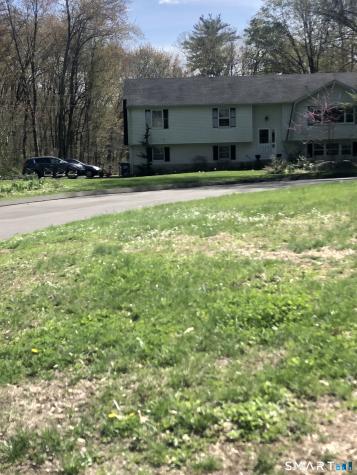 3 Short Lane Simsbury CT 06070