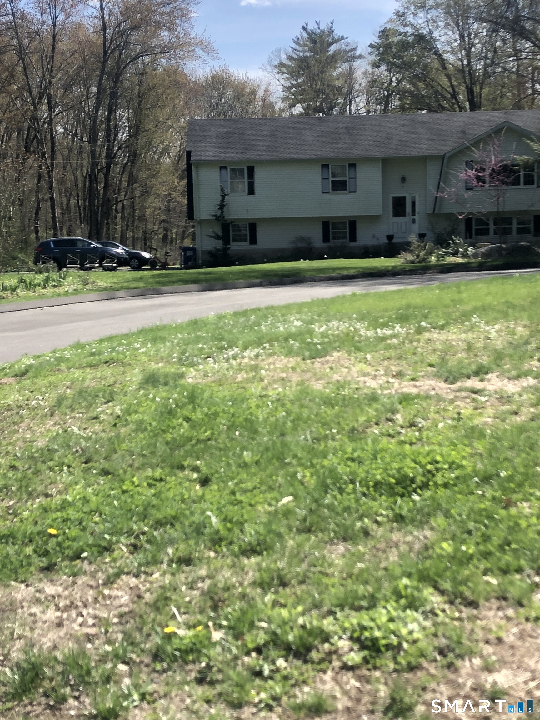 3 Short Lane Simsbury CT 06070