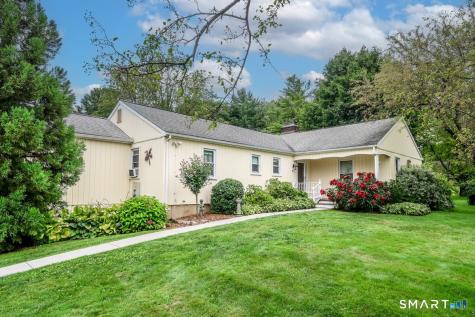 11 Jefferson Drive New Milford CT 06776