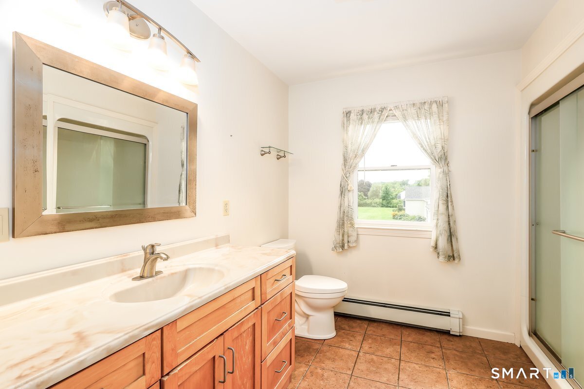 11 Jefferson Drive New Milford CT 06776