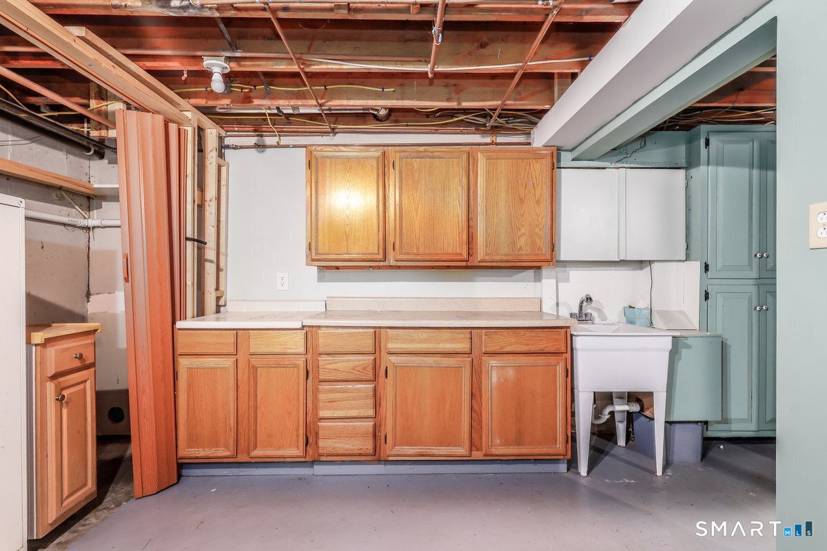 11 Jefferson Drive New Milford CT 06776