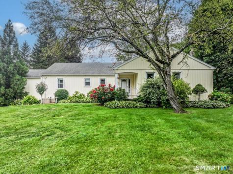 11 Jefferson Drive New Milford CT 06776