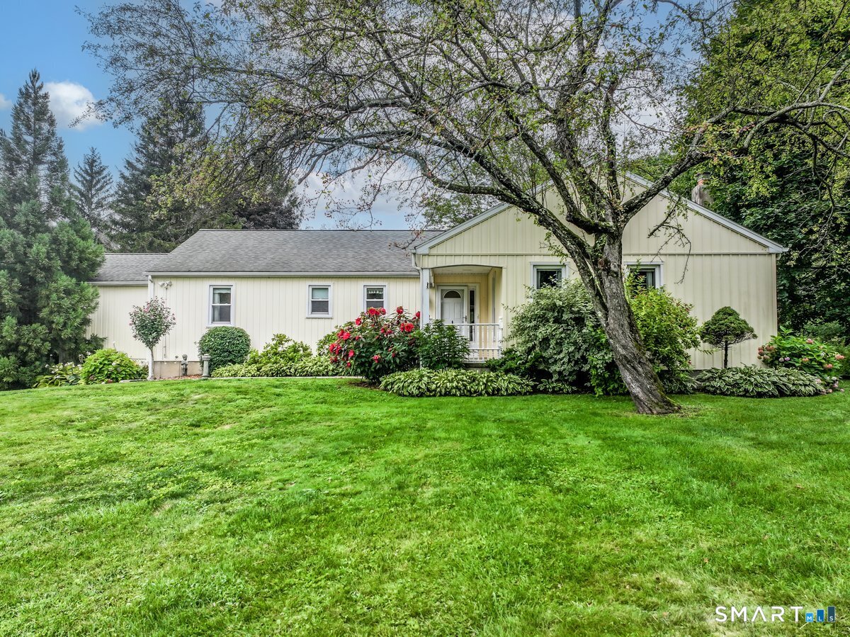 11 Jefferson Drive New Milford CT 06776