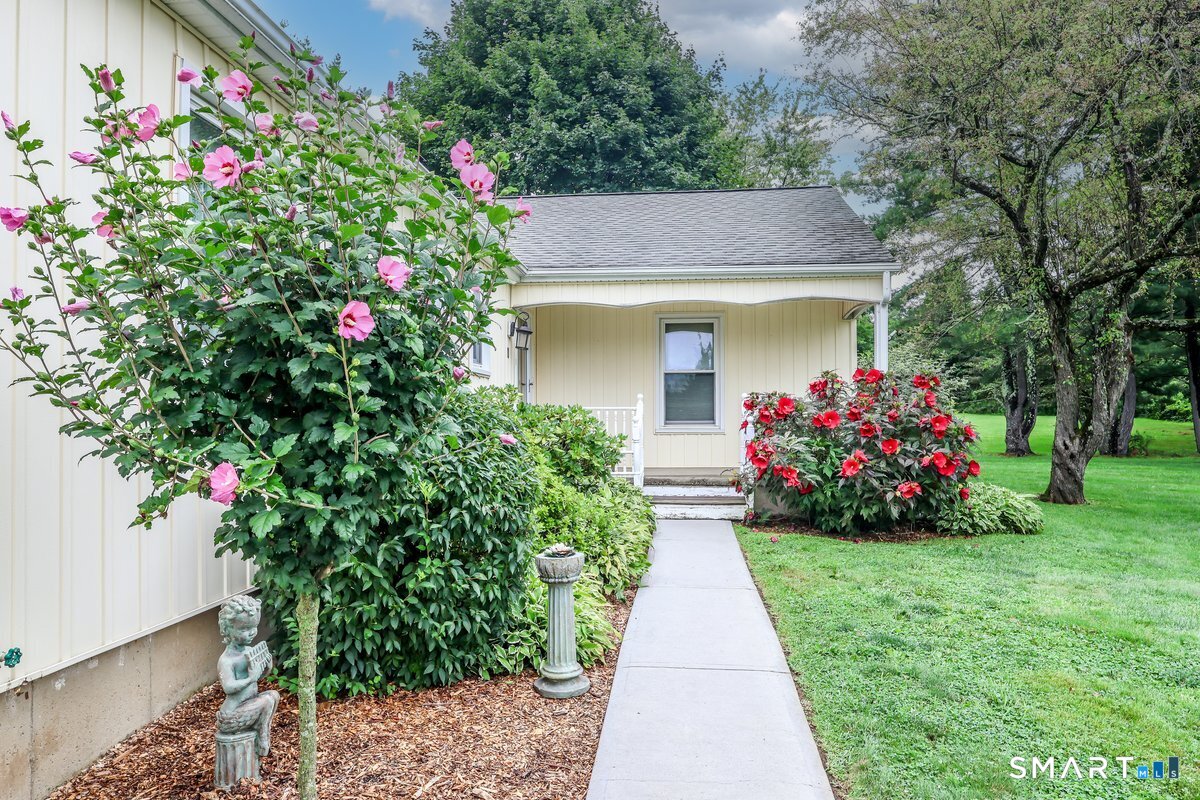 11 Jefferson Drive New Milford CT 06776