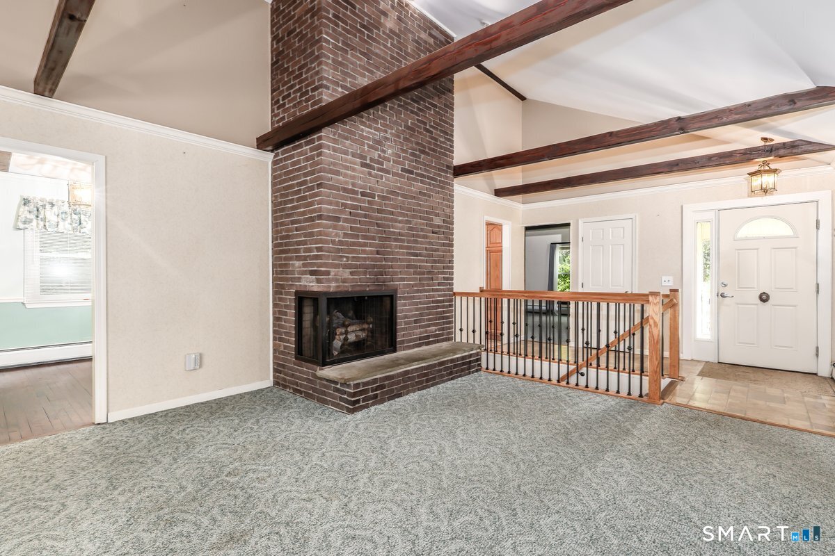 11 Jefferson Drive New Milford CT 06776