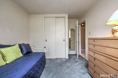 25 Cameo Court Stratford CT 06614
