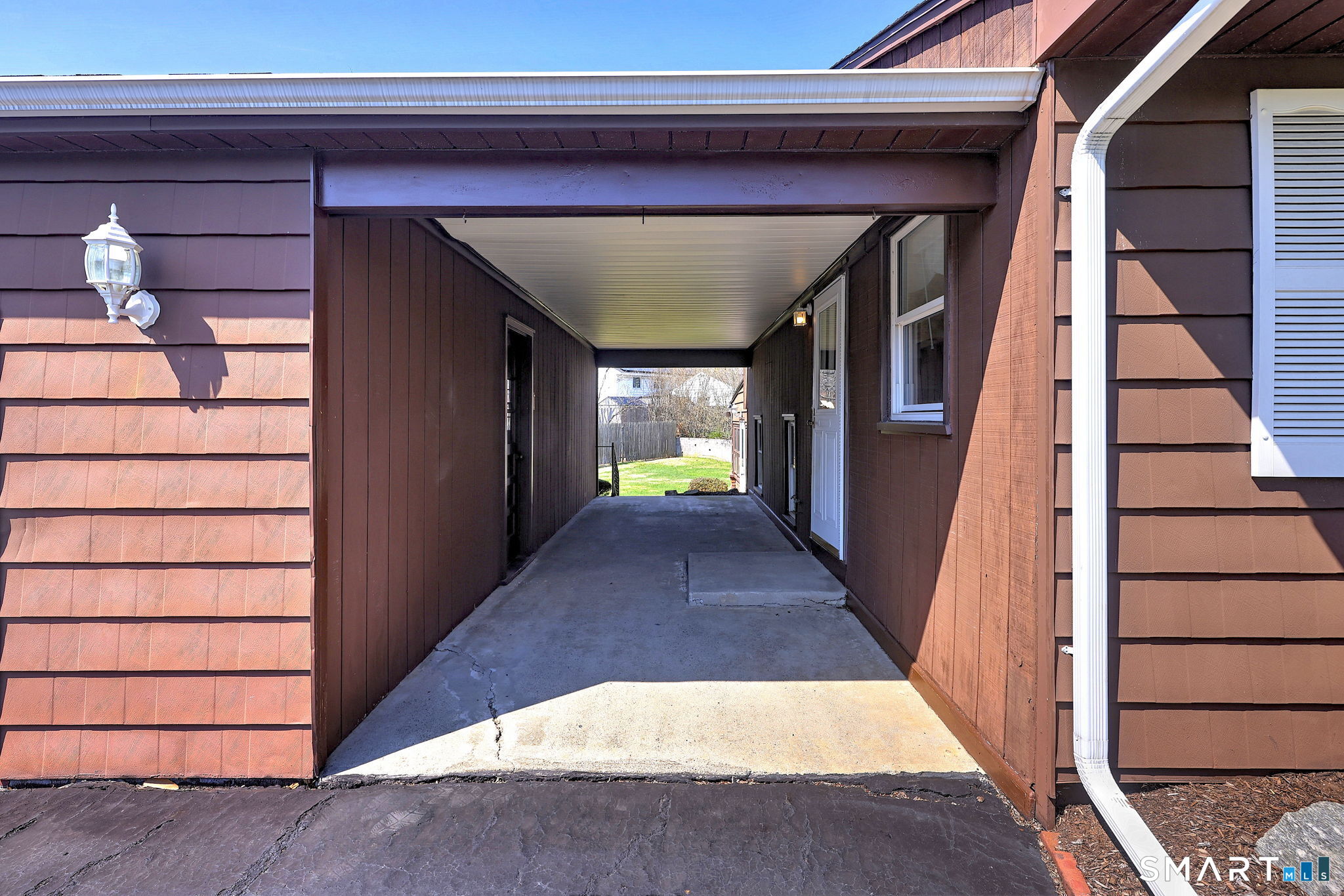 25 Cameo Court Stratford CT 06614
