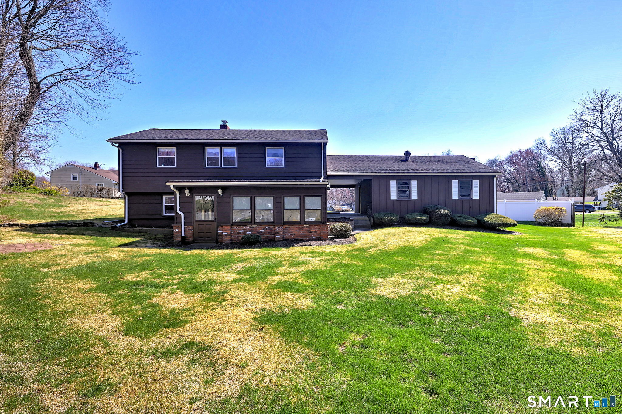 25 Cameo Court Stratford CT 06614