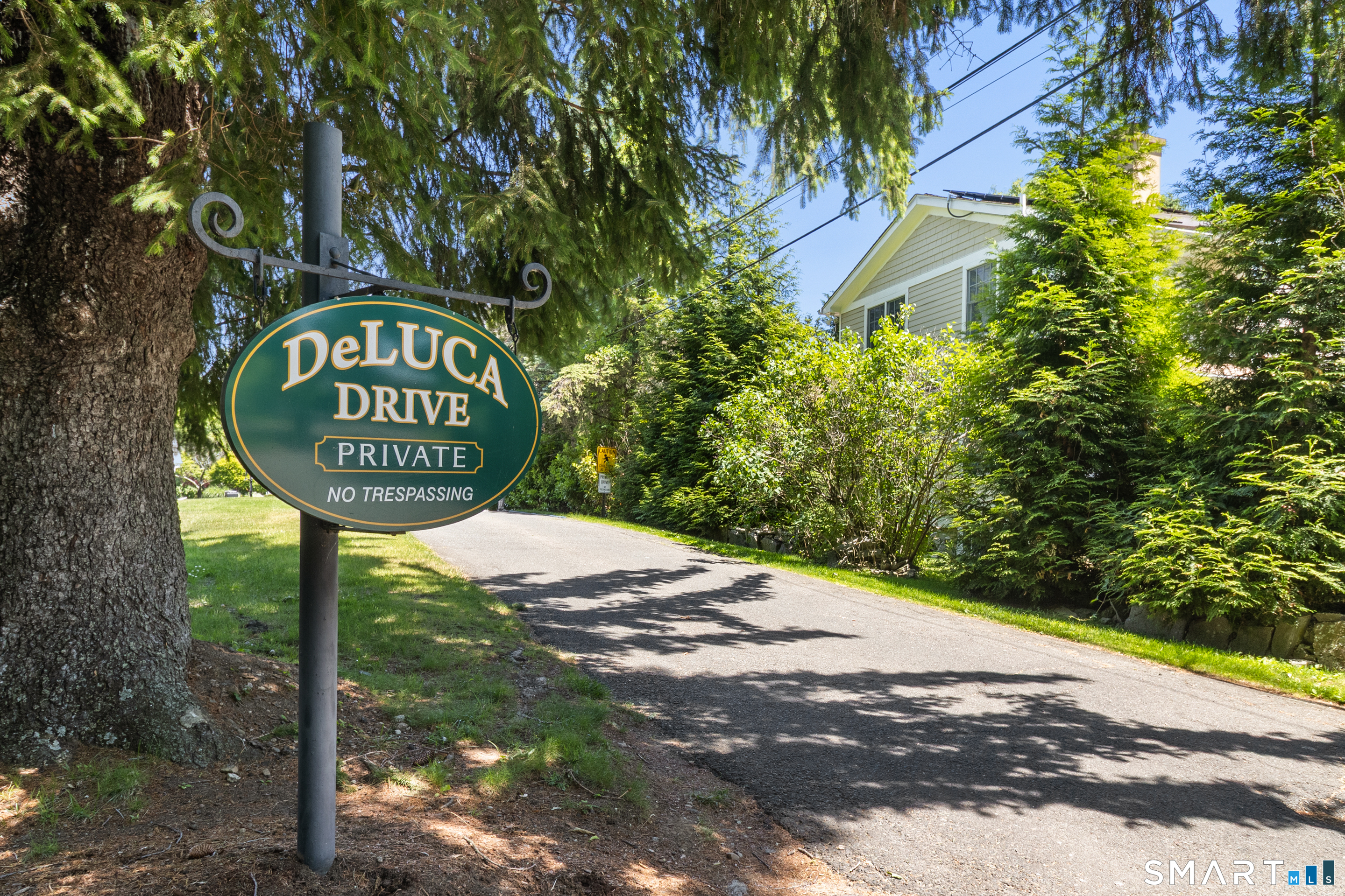 9 Deluca Drive Greenwich CT 06807