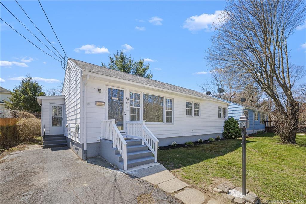 69 Ponham Street Waterbury CT 06708