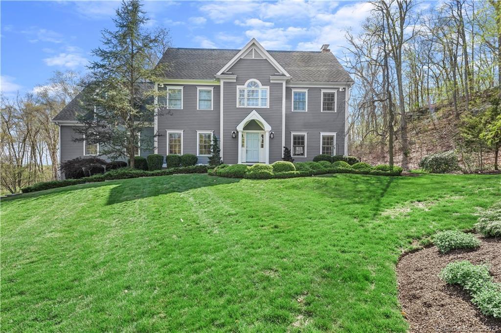 11 Canterbury Lane Easton CT 06612