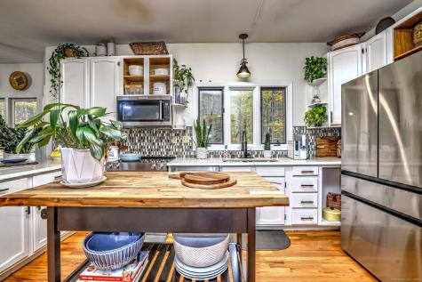 216 Hulls Hill Road Southbury CT 06488