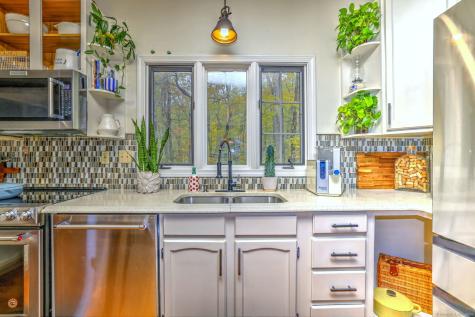 216 Hulls Hill Road Southbury CT 06488