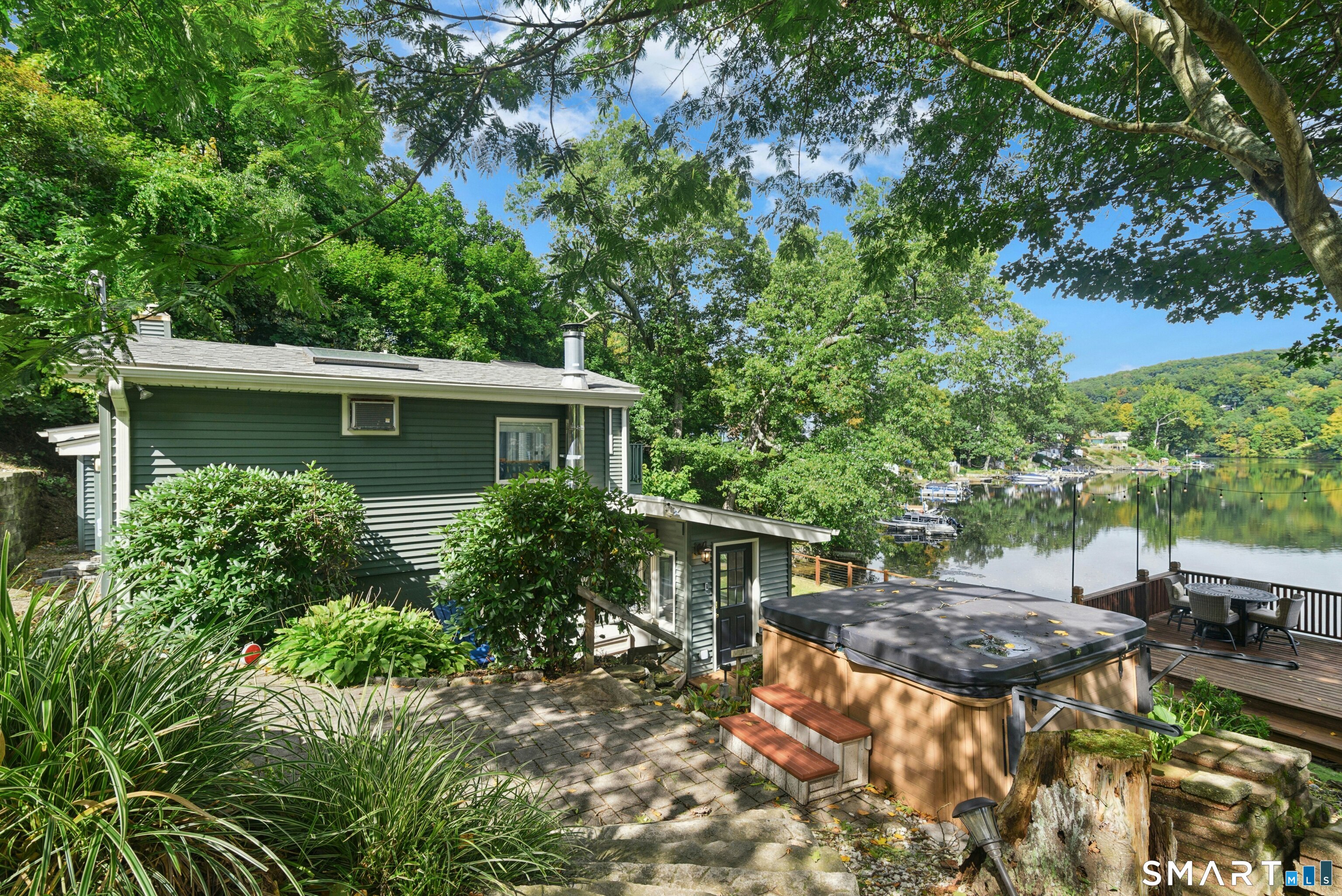 74 Underhill Road Newtown CT 06482