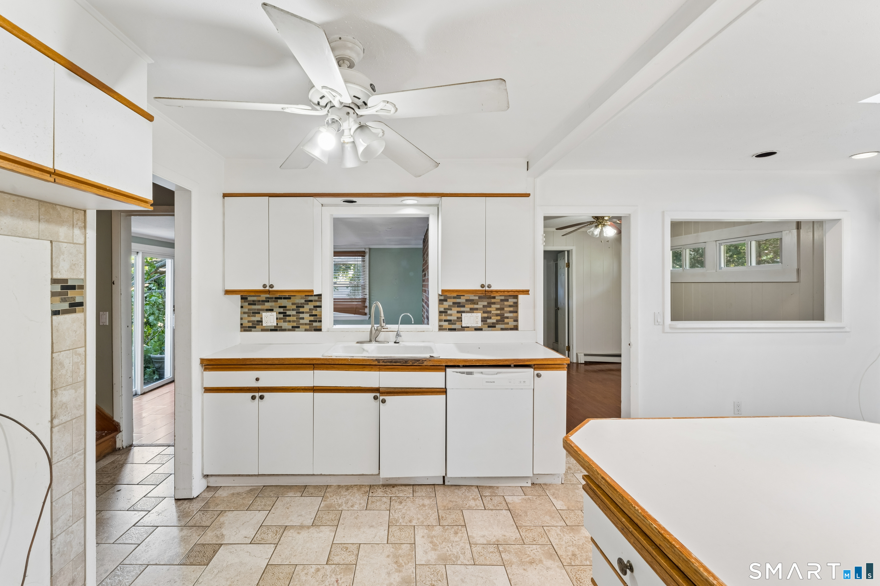 33 Assisi Way Norwalk CT 06854